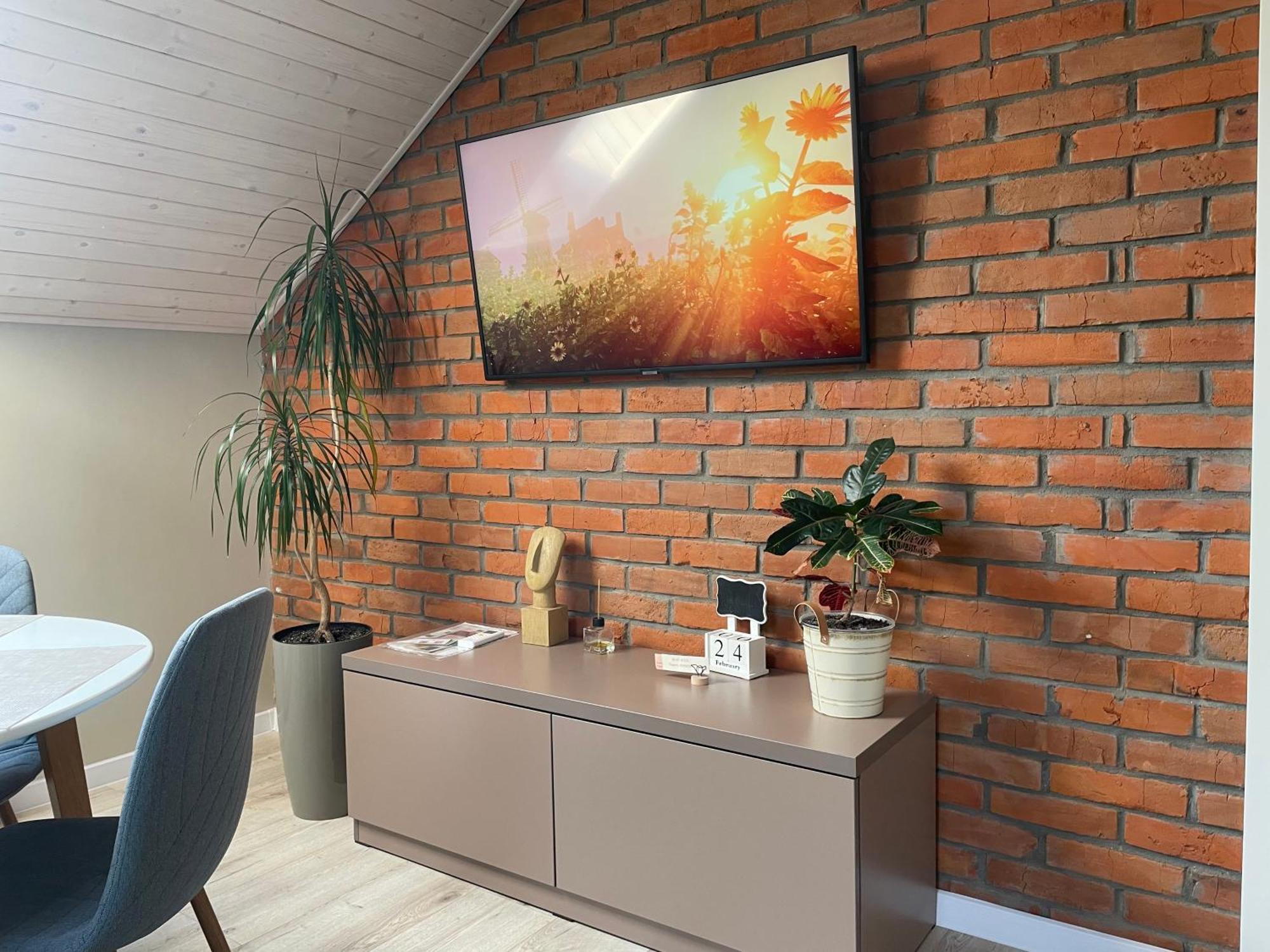Apartamento «Гори́Ще На Площі Польський Ринок» Kamianets-Podilskyi Exterior foto